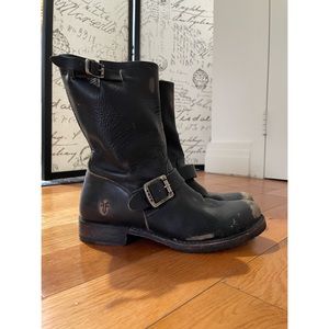 FRYE Boots